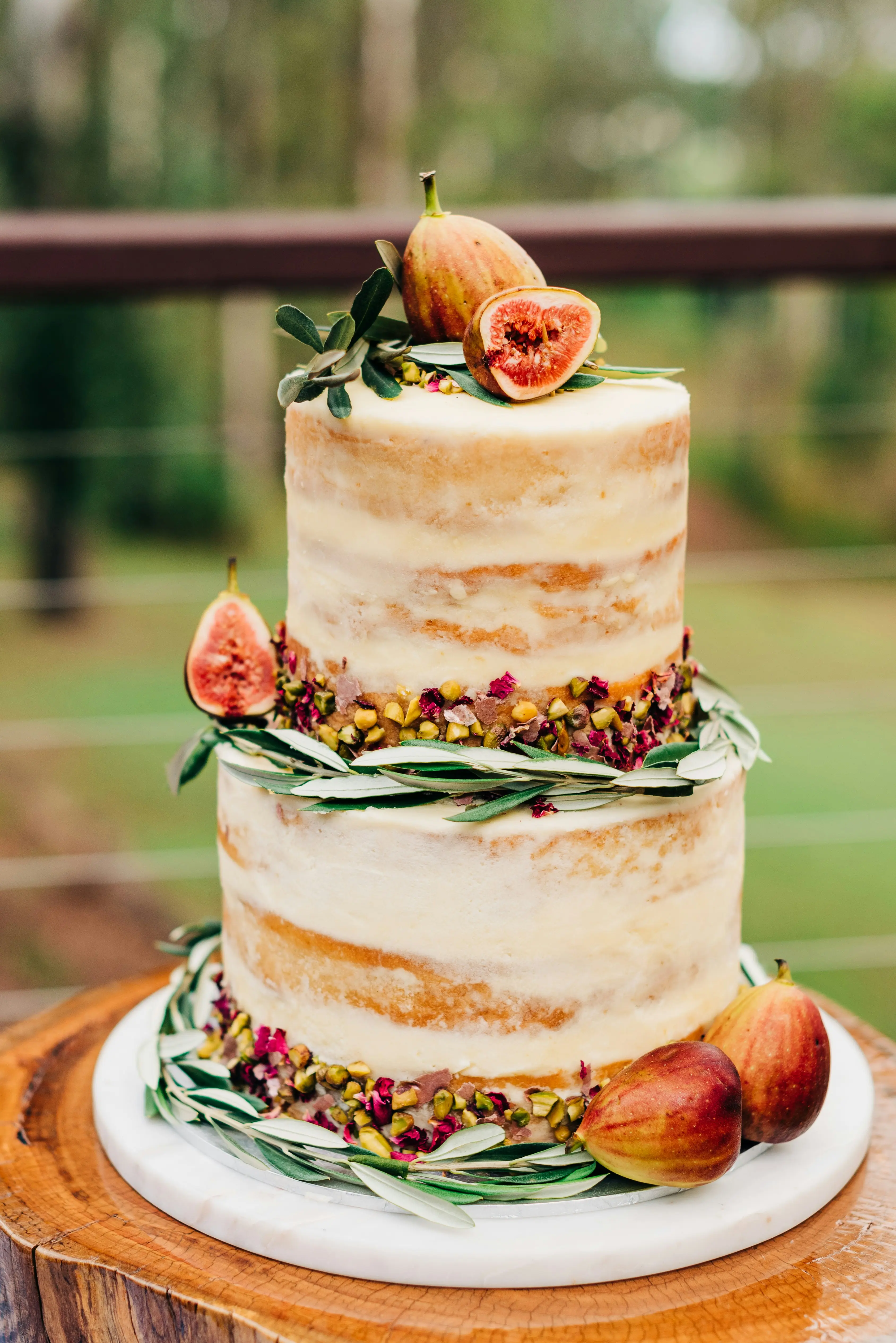 Minimalist Wedding Cake